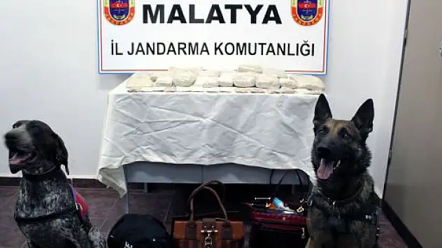 Trenle uyuşturucu sevkıyatına jandarma engeli