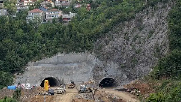 Tünelde patlatılan dinamitler üst mahallenin korkulu rüyası oldu