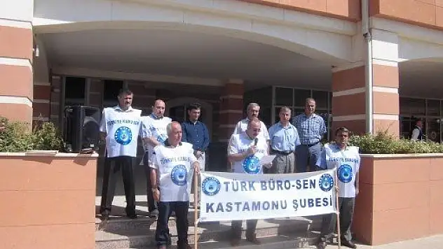 Türk Büro-Sen'den Adliyede Eylem