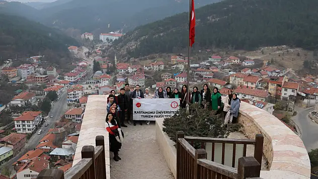 Üniversite öğrencileri şehir gezisiyle Kastamonu'yu tanıdı