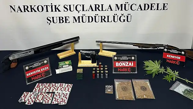 Uyuşturucu ile ruhsatsız silah ele geçirildi