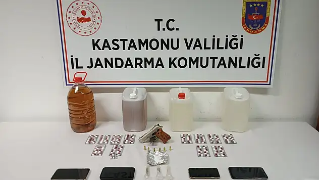 Uyuşturucu operasyonunda 3 gözaltı!
