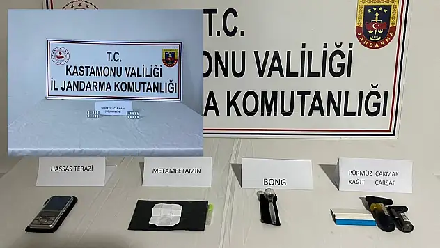 Üzerlerinde uyuşturucu bulundu! 4 gözaltı