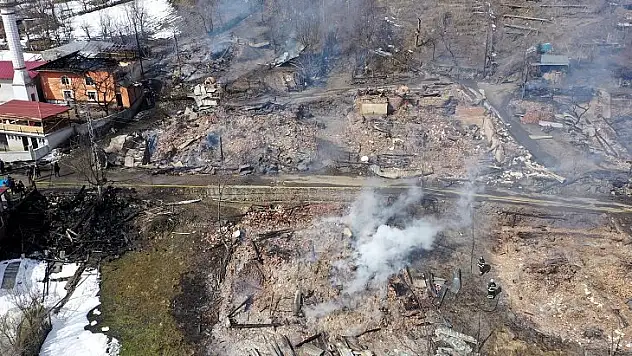 Vali Çakır'dan 7 evin yandığı olayla ilgili açıklama