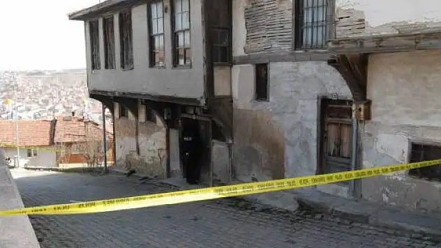 Yaşlı Kadın Darp Edilerek Öldürülmüş