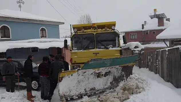 Yaşlı Kadının İmdadına Özel İdare Ekipleri Yetişti