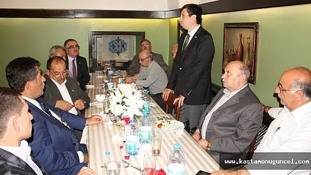 Yenidünya, Mahalle Muhtarlarıyla Bir Araya Geldi