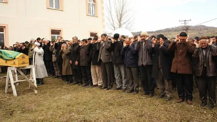 11 Gün Sonra Cesedine Ulaşılan Ali Çakır Toprağa Verildi