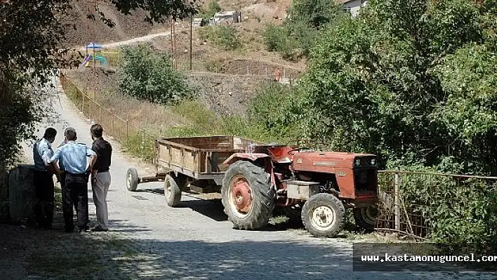 Traktör Kazası: 1 Çocuk Öldü