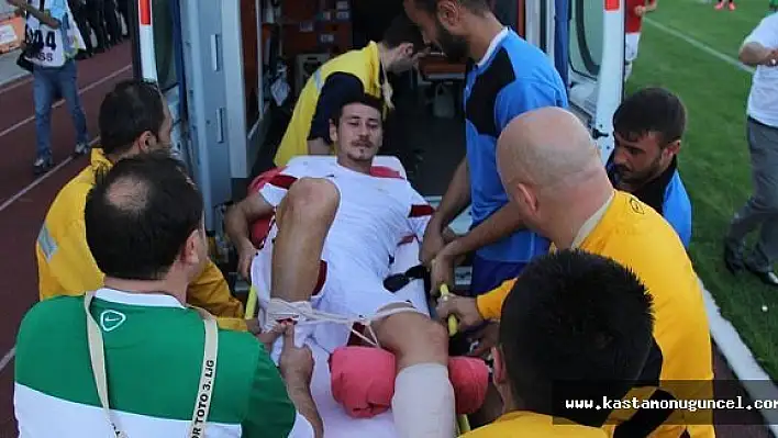 Kastamonuspor'lu Futbolcu Şakar: &quotBen Böyle Kulüp Görmedim"