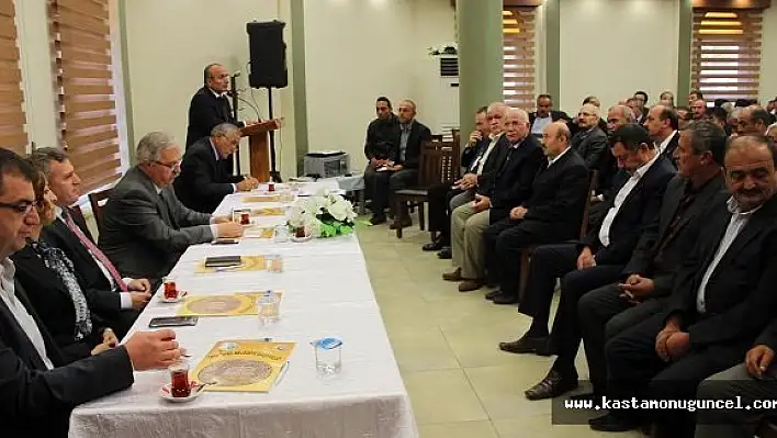 Ak Partili Adaylar, Muhtarla Bir Araya Geldi