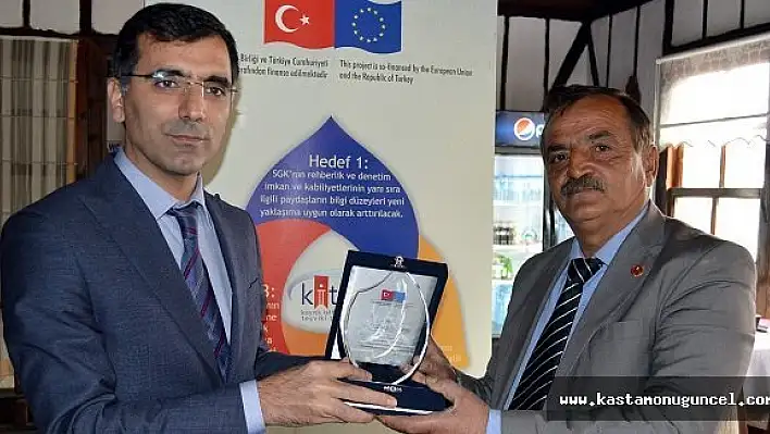 Sigortacı Muhtara SGK'dan Ödül