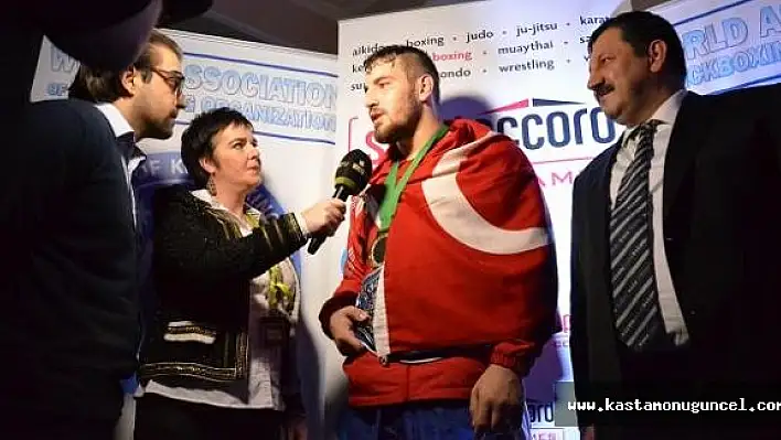 Yusuf, Açık Dünya Ağır Siklet Kick Boks Şampiyonu