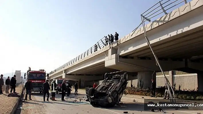 Bayan Sürücü, Aracıyla Köprüden Uçtu