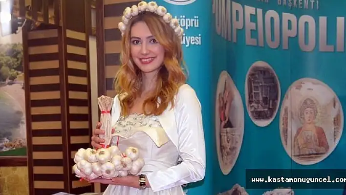 EMİTT Fuarı'nda Sarımsak Güzeline Yoğun İlgi