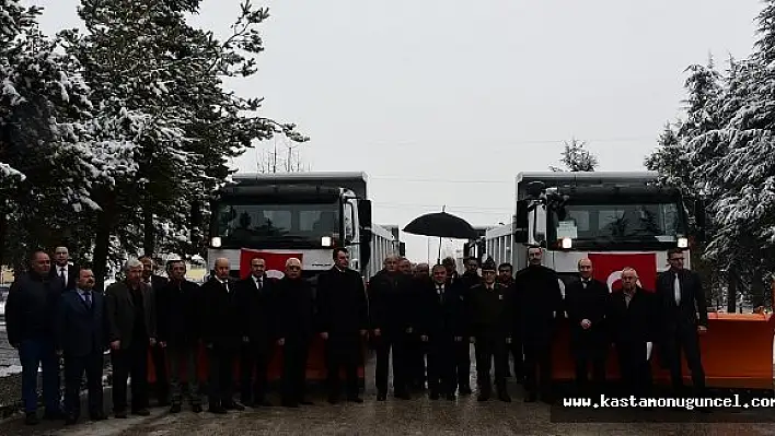Kastamonu'da 4 Bıçaklı Kamyon Hizmete Girdi