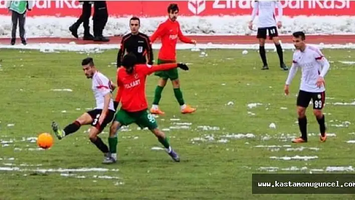 Kastamonuspor 1966 İlk Galibiyetini Aldı: 2-1