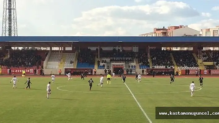 Kastamonuspor 1966 Zorlu Maçta Galip: 2-1