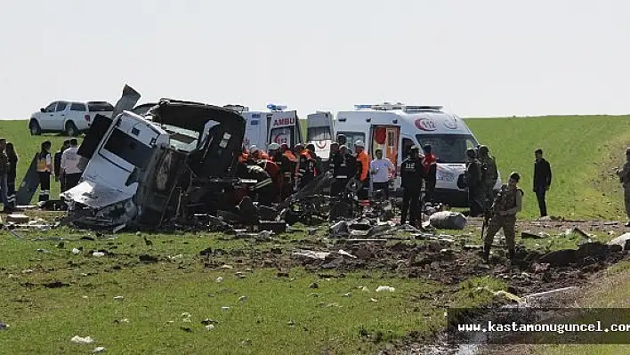 Diyarbakır'da Askeri Araca Saldırı: 6 Şehit