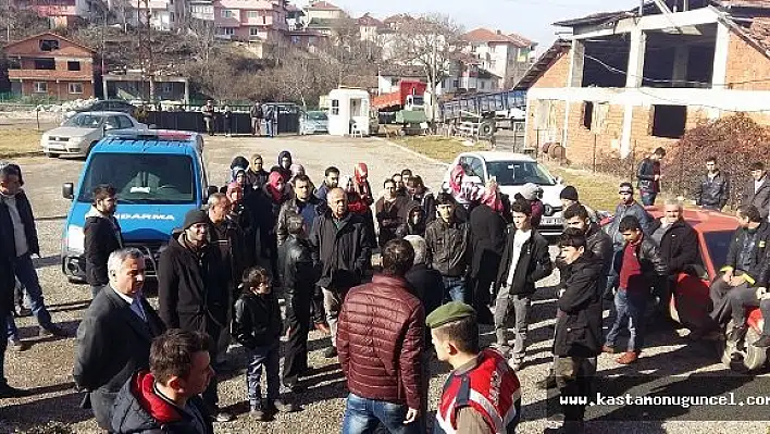 Patron Kaçtı, İşçiler Sokaklara Düştü