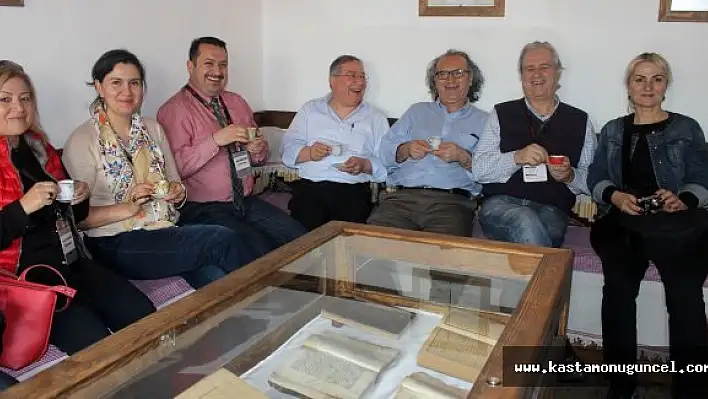 Turizm Rehberleri, Taşköprü'yü Gezdi