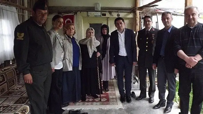 Anneler Günü'nde Şehit Annesi'ne En Güzel Hediye