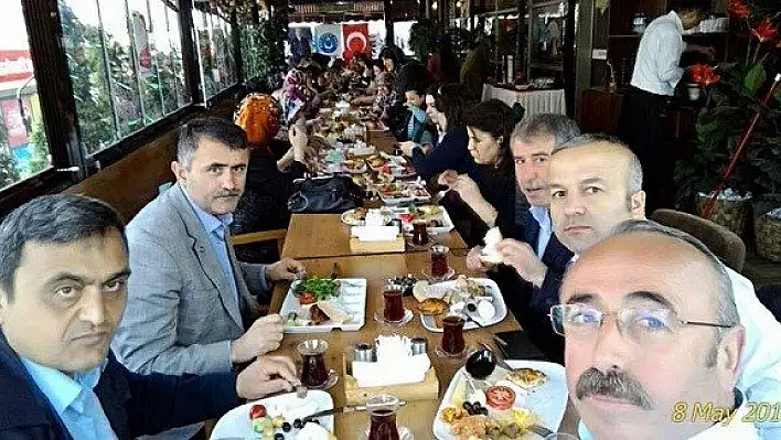 Türk Büro-Sen Kahvaltıda Buluştu