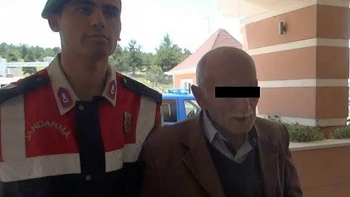 Cinayet zanlısı çıkarıldığı mahkemece tutuklandı