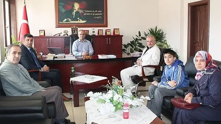 Türkiye TEOG 1.'sine Tosya Kaymakamından ödül
