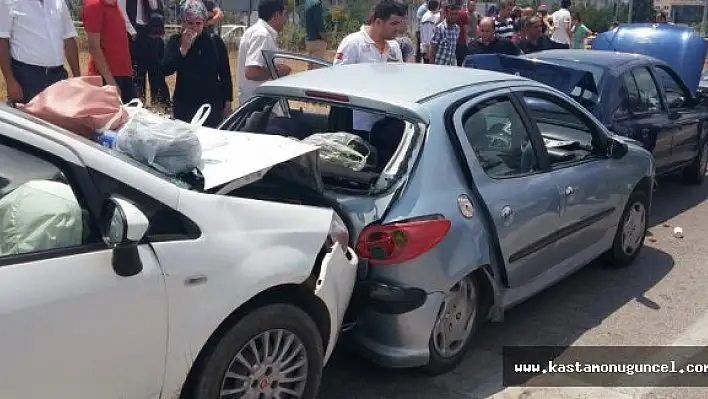 Karabük'te zincirleme trafik kazası: 10 yaralı