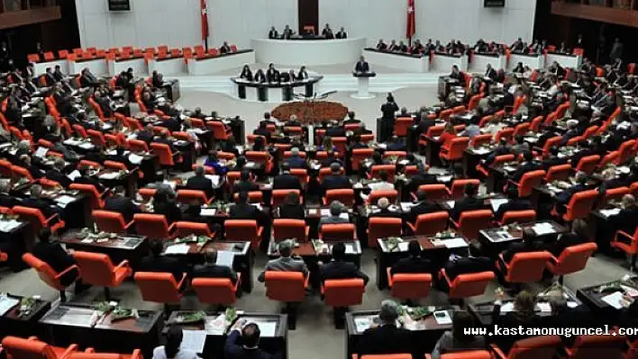 Anayasa değişiklik teklifi kabul edildi