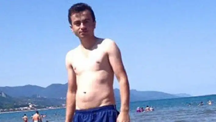 Şişme bottan düşen genç boğularak öldü