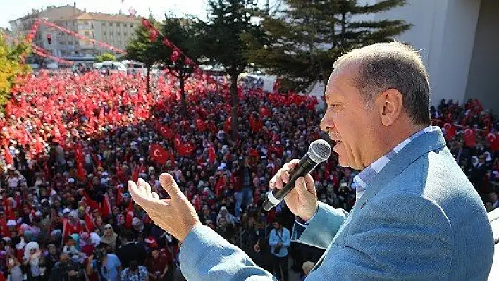 Cumhurbaşkanı Erdoğan: &quotOnlar kaçacak biz kovalayacağız"