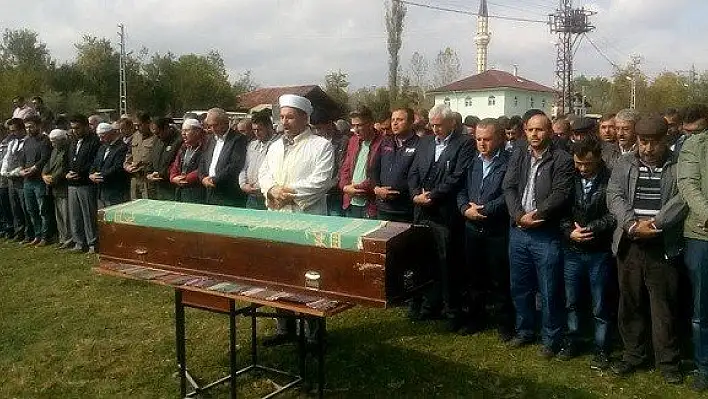 Kazada ölen veteriner hekim toprağa verildi