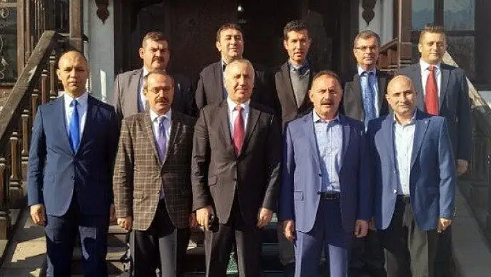 Sağlık-Sen Başkanı Öz, İl Sağlık Müdürünü ziyaret etti