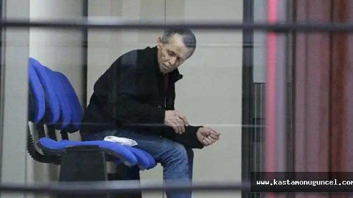 Öz torununu 5 bin TL'ye satmaya çalışırken yakalandı