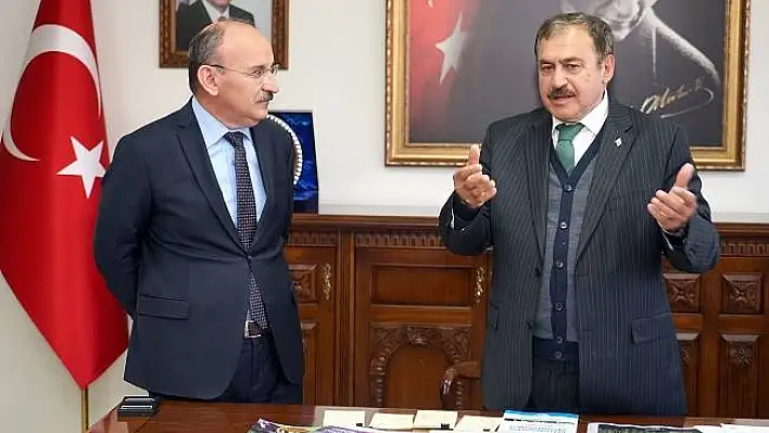 Bakan Eroğlu: &quotObrucak Barajı bitmezse müteahhidi kovuyoruz"