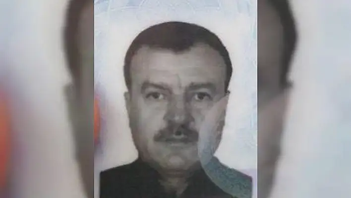 Nikahsız yaşadığı dostunu vurduktan sonra, intihar etti