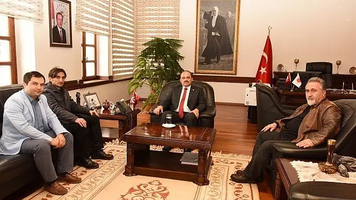 Rektör Aydın'dan sitemkar açıklama!