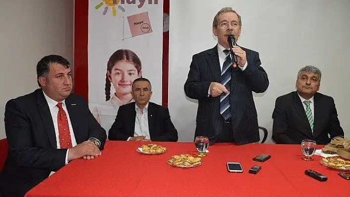 Eski Bakan Şener, Kastamonu'dan 'hayır' için destek istedi