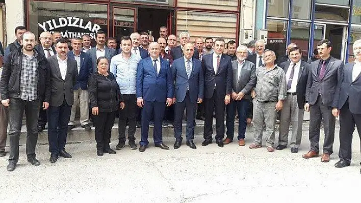MHP ilçe kongrelerine devam ediyor