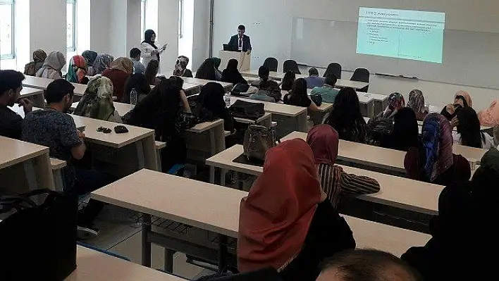Bitkin &quotParlamenter Sistem Türkiye'de istikrarsızlık getirmiştir"