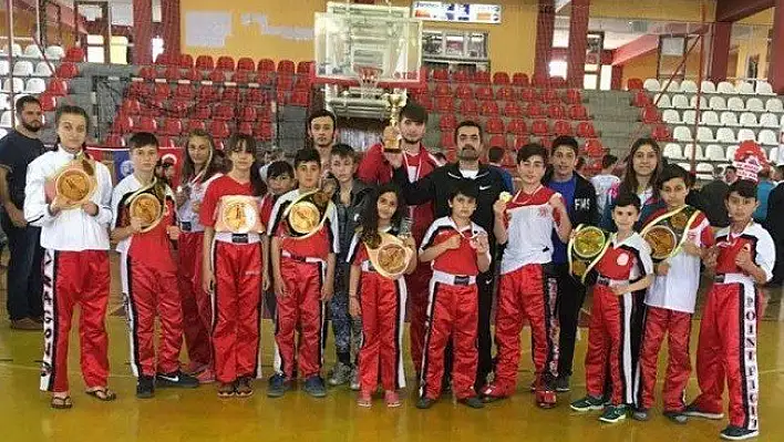 Kick Boks'ta büyük başarı!