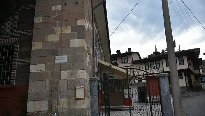 Kastamonu'da camiye giren hırsızlar, hayır paralarını çaldı