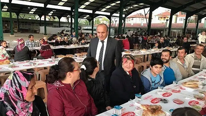 Taşköprü'de mahalle iftarları Gizlice'de başladı