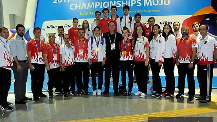 Türkiye, Taekwondo'da Dünya İkincisi!