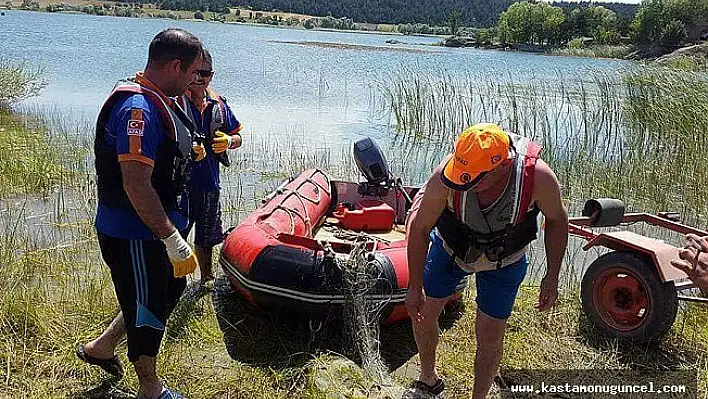 Jandarma ve AFAD'tan Beyler Barajında kaçak ağ operasyonu
