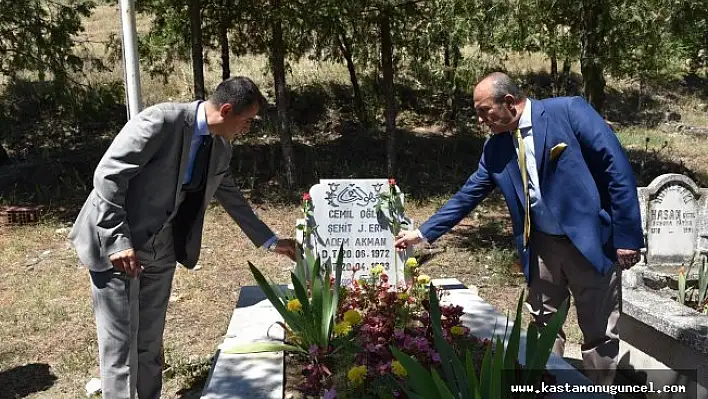 Taşköprü'de 15 Temmuz etkinlikleri şehitlik ziyaretiyle başladı
