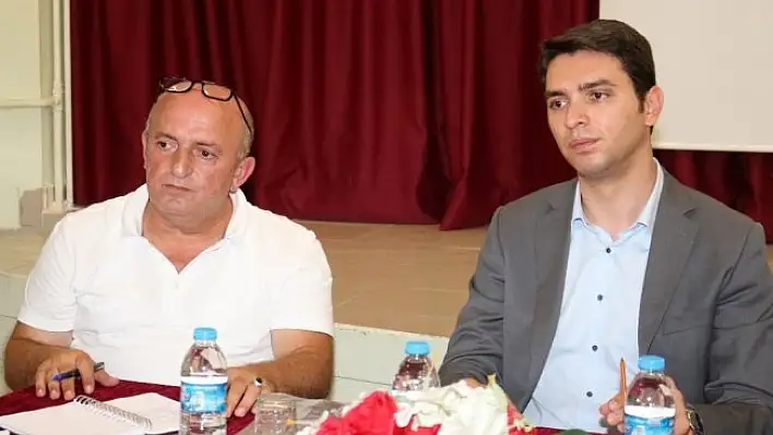 Kaymakam Acar, köy muhtarlarının sorunlarını dinledi