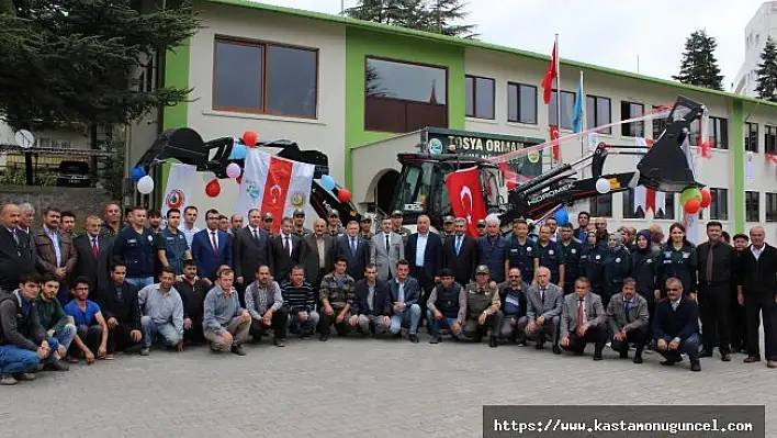 Orman köylüsüne iş makinesi verildi